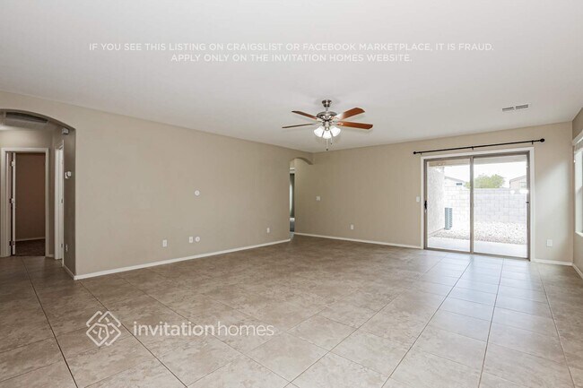 Foto del edificio - 3574 W Mesquite Ave