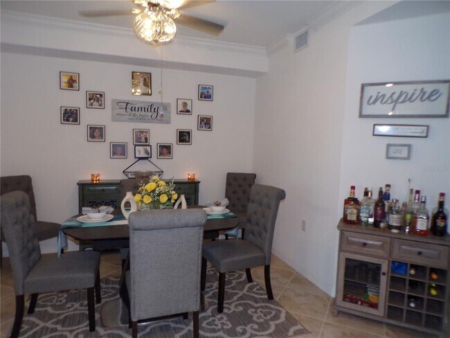 Foto del edificio - 14051 Heritage Landing Blvd