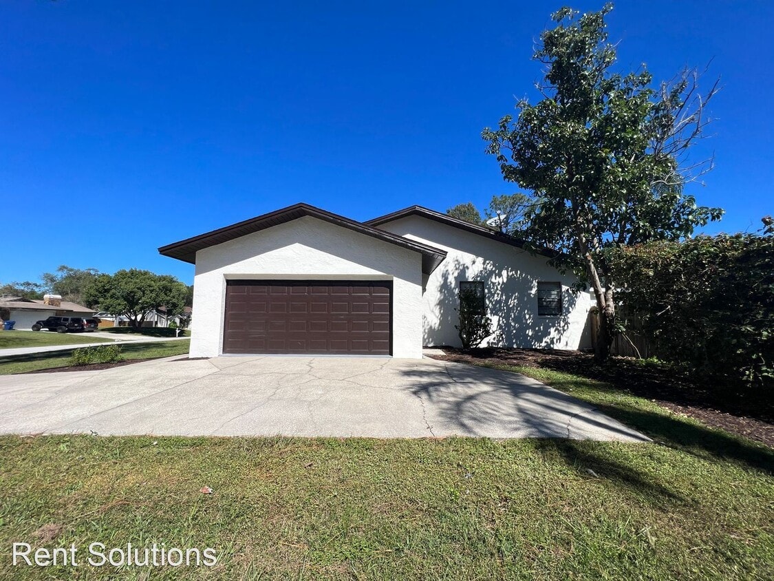 3 br, 2 bath House 3818 Briarbrook Pl House Rental in Land O' Lakes