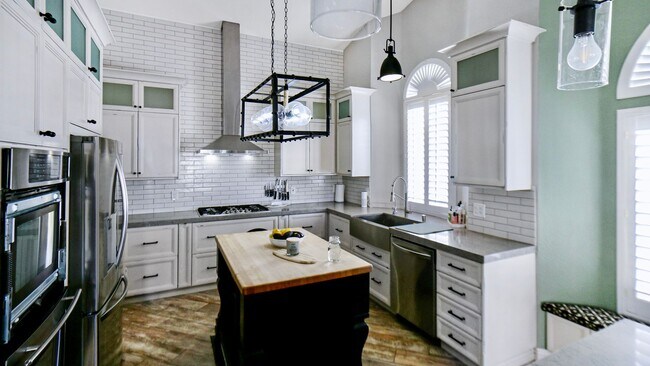 Foto del edificio - Designer Delight in Green Valley