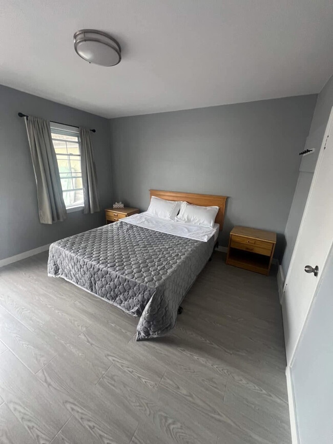 Photo du bâtiment - 10655 Niagara River Pkwy