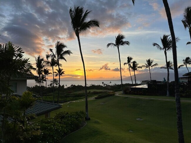 Foto del edificio - KAI MALU IN WAILEA, LUXURY 3bed/2.5bath Townhome with Wonderful Ocean Views, exquisitely Furnishe...