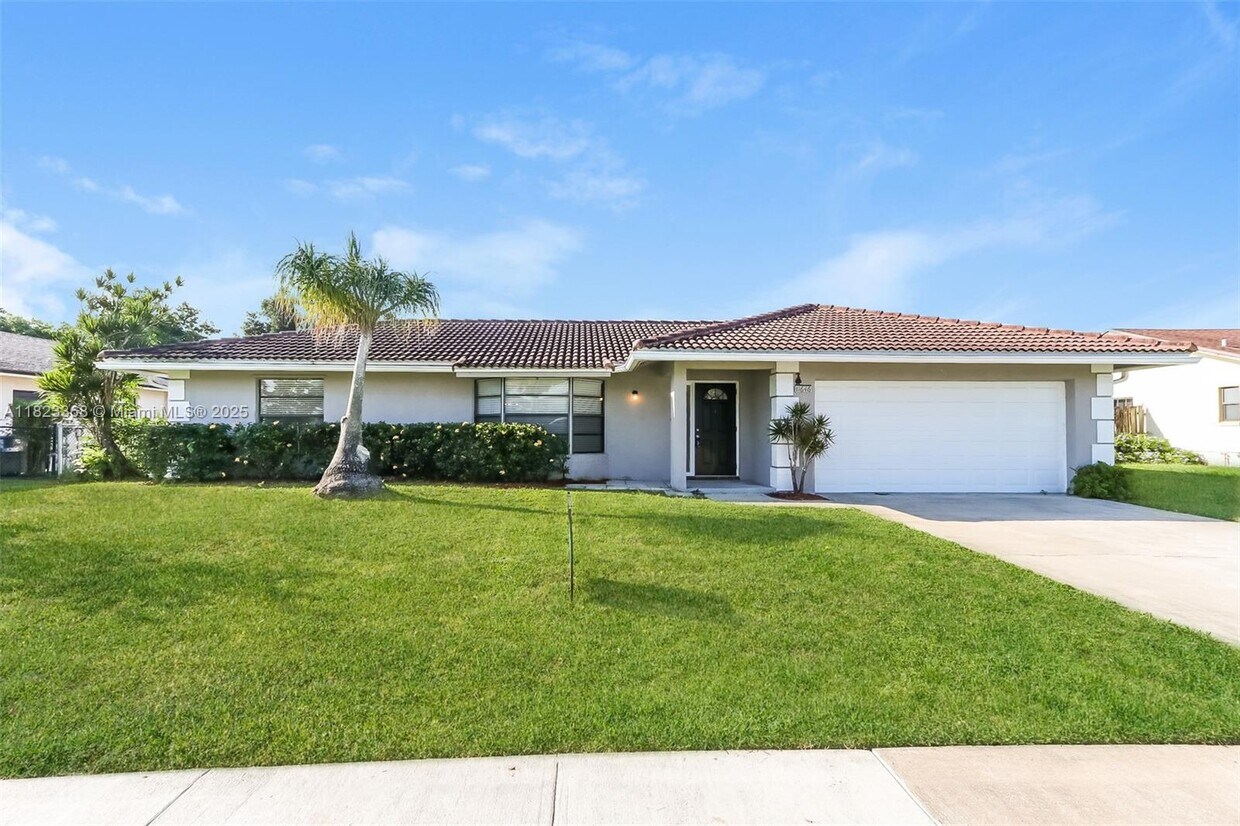 Foto principal - 11646 Anhinga Dr
