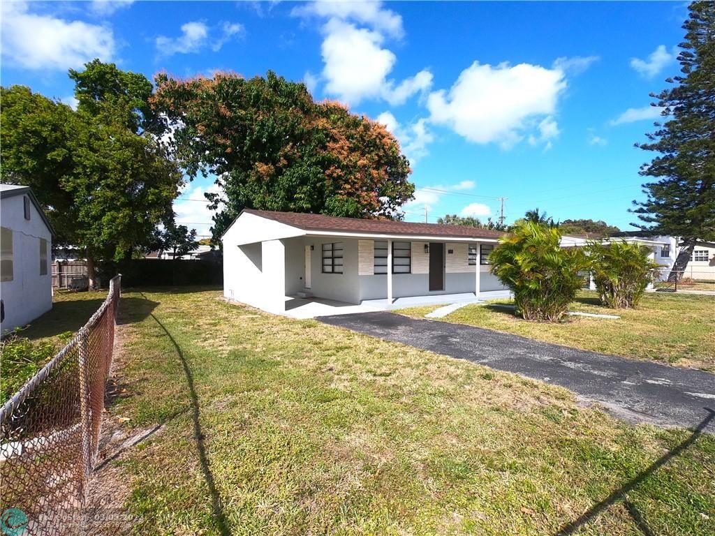 Foto principal - 3121 NW 4th Pl