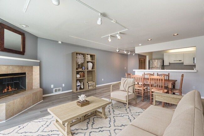 Foto del edificio - Columbia River View Condo - Hayden Island!