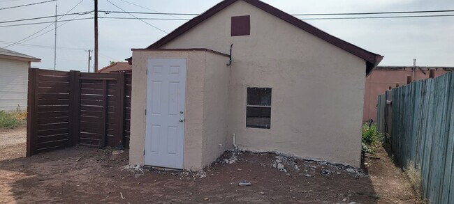Foto del edificio - 1 Bedroom/1 Bath Home!