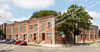 Building Photo - 1711 10th St
