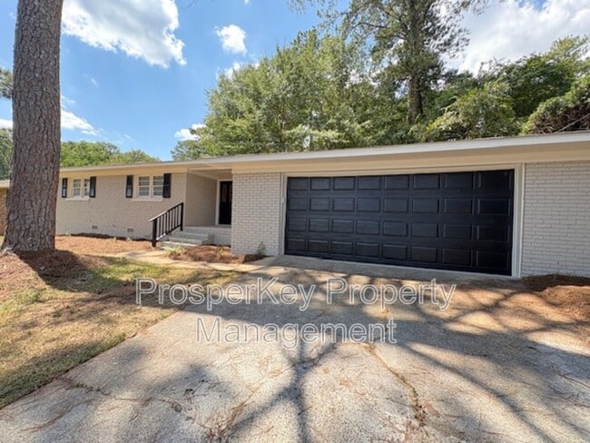 Building Photo - 4013 Toccoa Ave