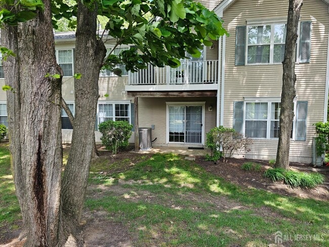 Building Photo - 1403 Cypress Ln