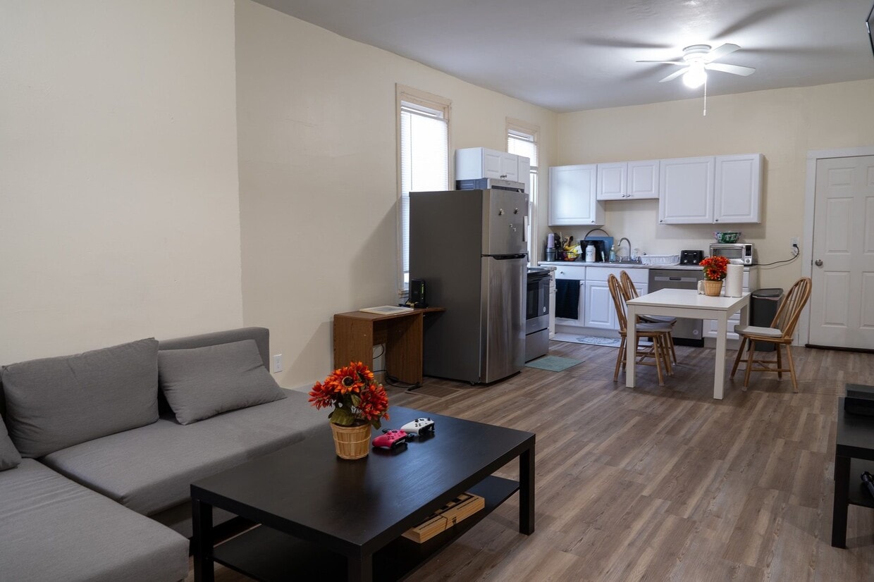 Photo - 26 Allen St (Pittsburgh, PA)