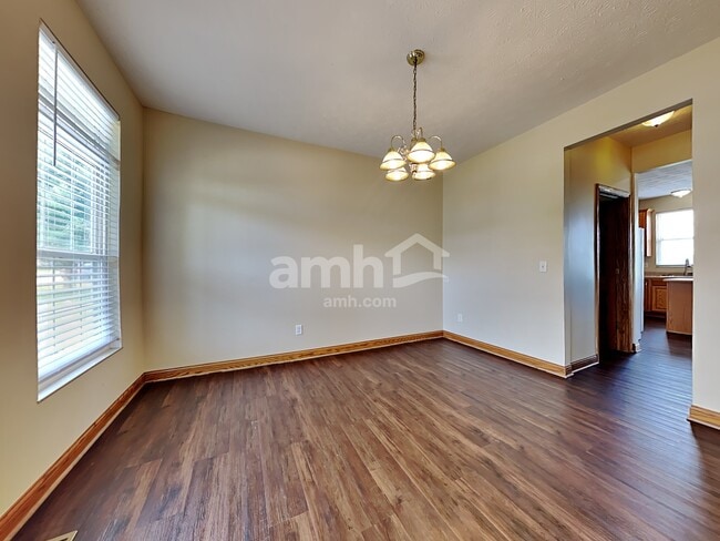 Building Photo - 841 Ginger Ridge Dr