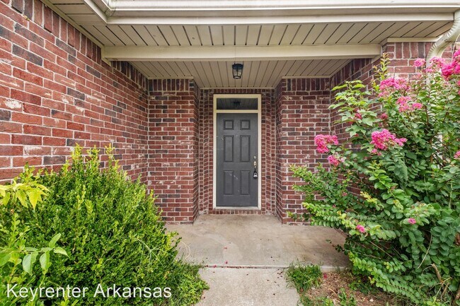 Building Photo - 3 br, 2 bath House - 702 Grant Ave