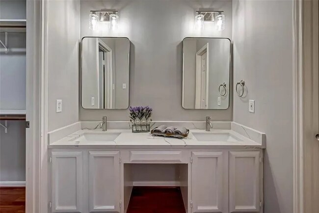 Foto del edificio - Experience comfort and elegance - 2BD/2.5B...