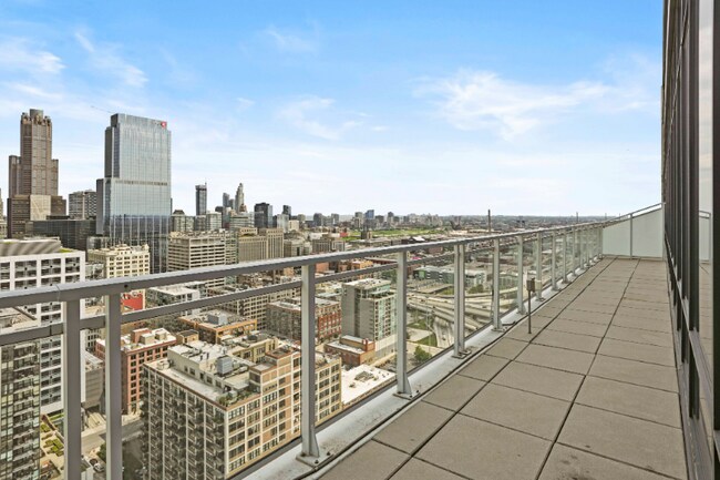 Foto del edificio - 778 W Adams St