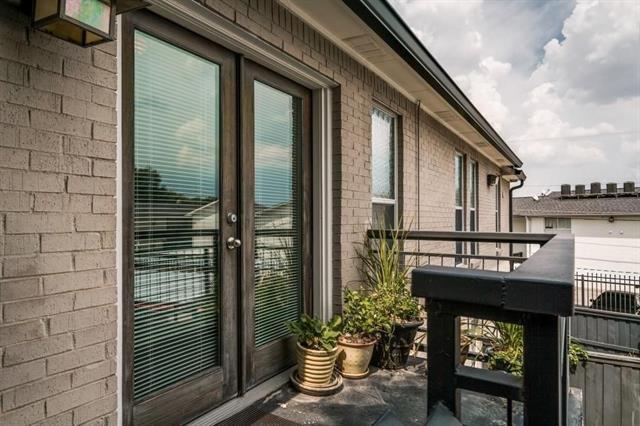 Foto del edificio - 7736 Meadow Rd