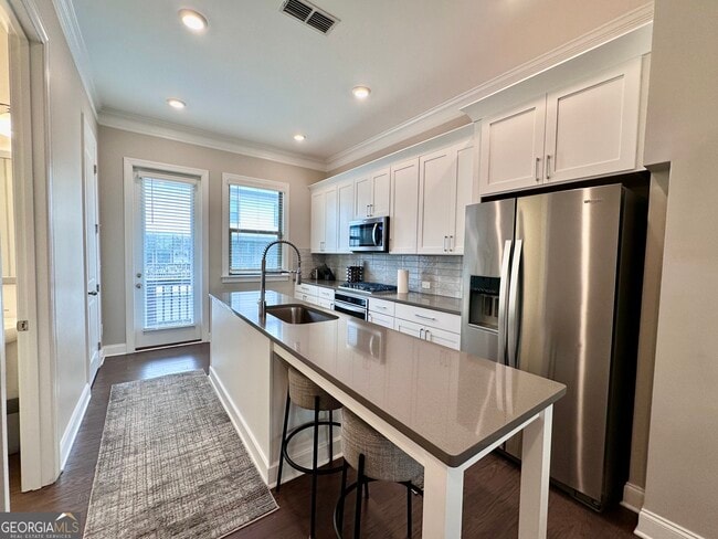 Building Photo - 4004 Allegretto Cir