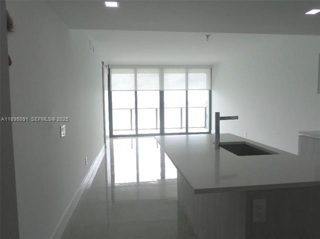 Foto del edificio - 3131 NE 7th Ave