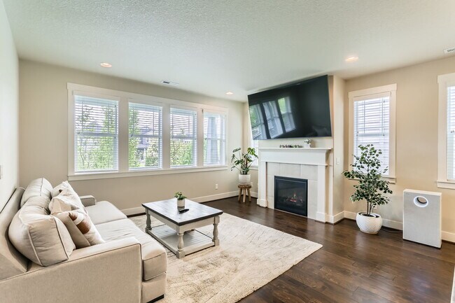 Foto del edificio - 12967 SW River Terrace Blvd