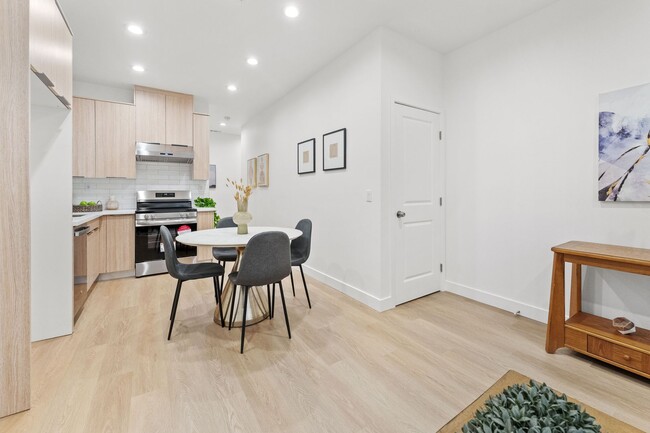 Building Photo - Patterson Way- Truslow ADU