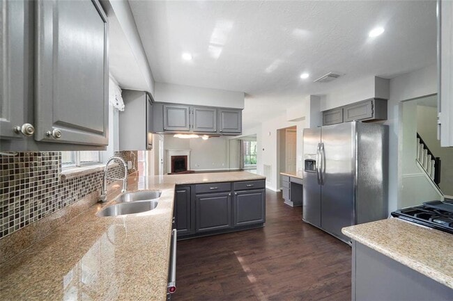 Building Photo - 4426 Echo Falls Dr