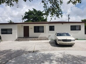 Building Photo - 7785 SW 36th St