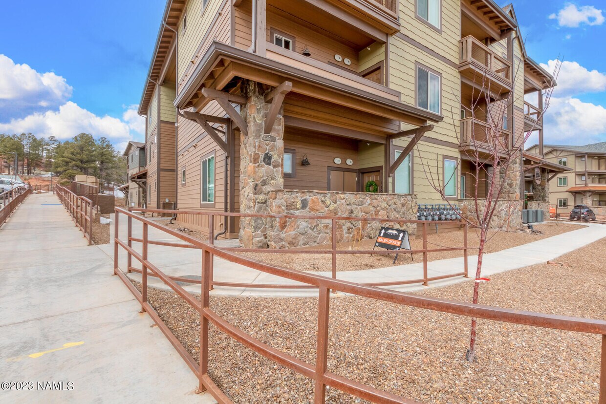 1650 E Ponderosa Pkwy Unit 212, Flagstaff, AZ 86004 Condo for Rent in