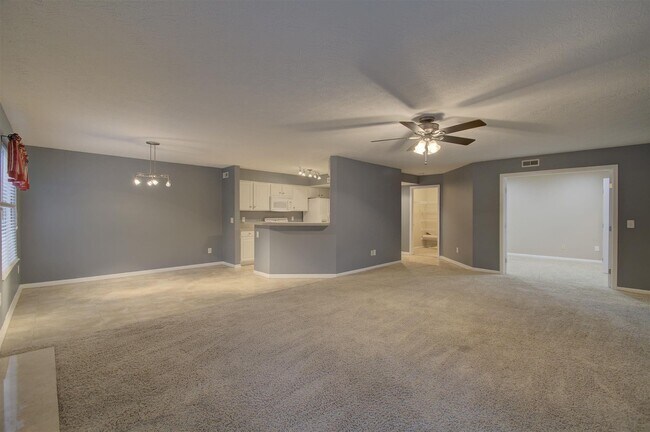 Building Photo - 1468 Taramore Dr