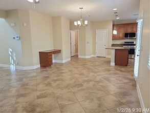 Building Photo - 10432 Yew Blossom Ave