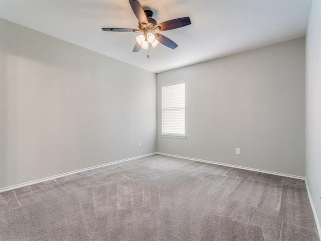 Foto del edificio - 430 Paddock Ln