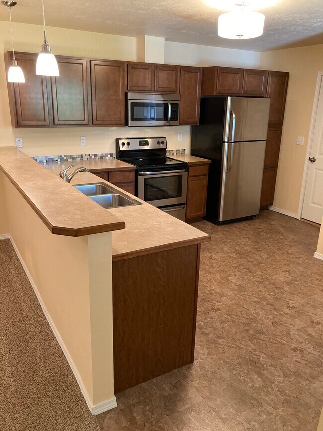 Foto del edificio - 12201 E Boone Ave