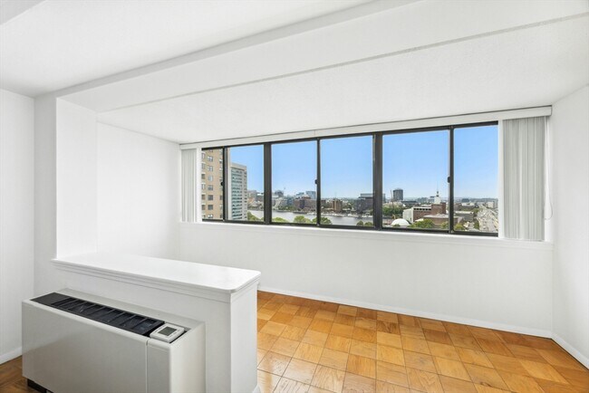 Foto del edificio - 6 Whittier Pl