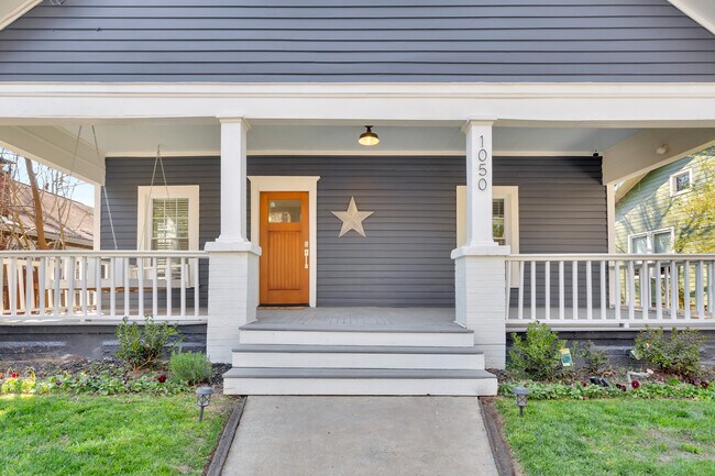 Foto del edificio - 1050 Tilden St NW