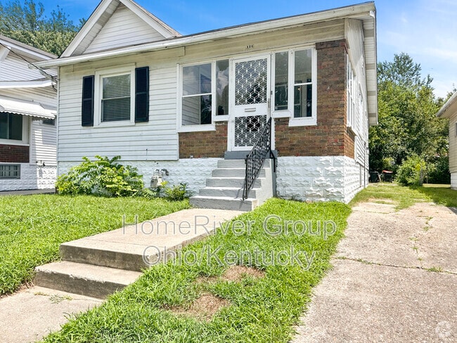 Building Photo - 121 N 38th St