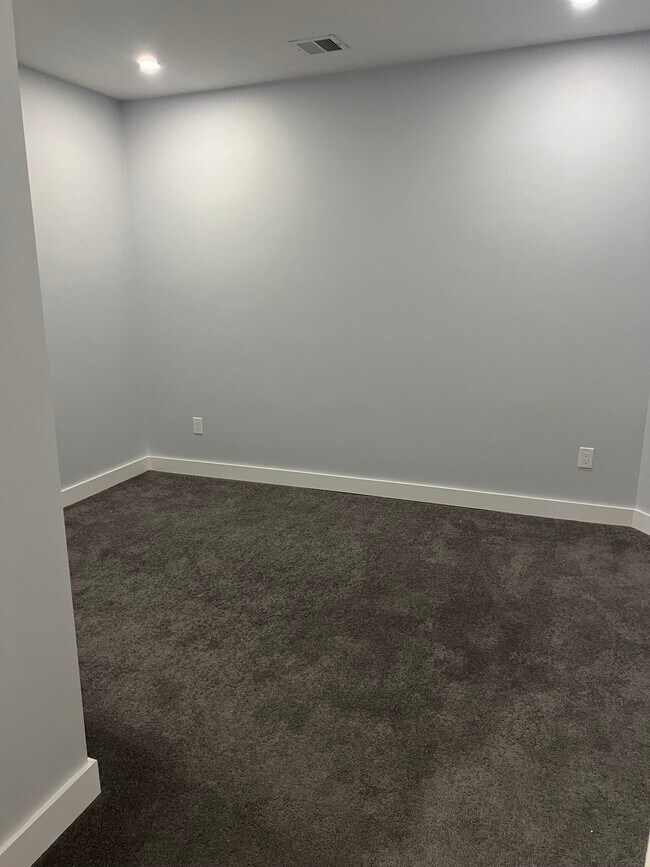 Bedroom 1 - 11 Crowell St