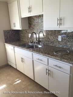 Foto del edificio - 1960-1966 Evergreen St