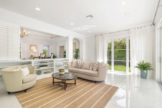Foto del edificio - 216 Bahama Ln