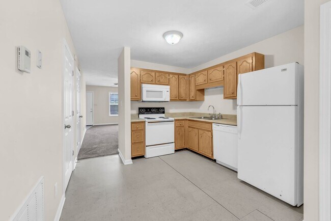 Foto del edificio - 784 Cherrybark Ln