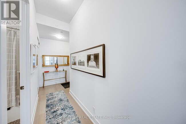 Building Photo - 11-1711 Lillian St