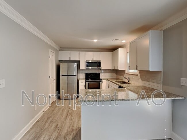 Building Photo - 5318 Hanover St
