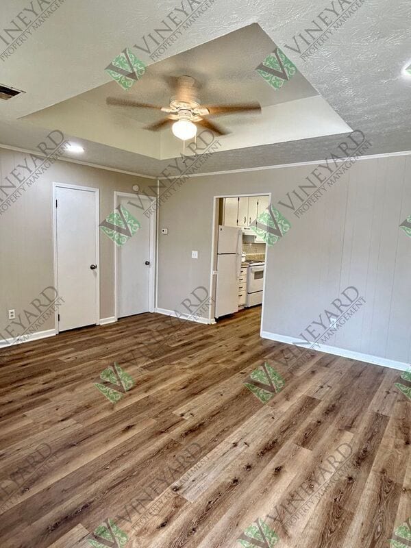 Building Photo - 16 Fieldstone Ct NW