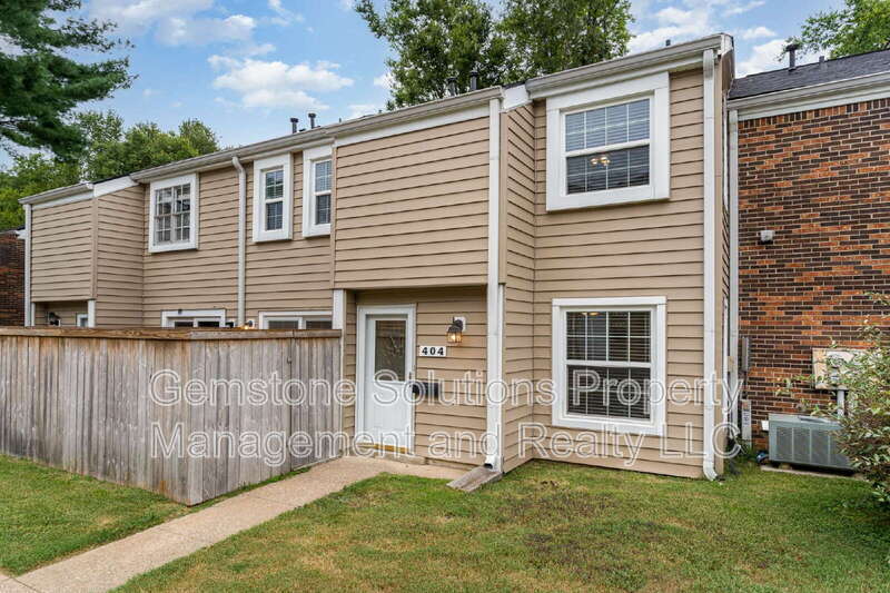 Foto principal - 404 Granville Rd