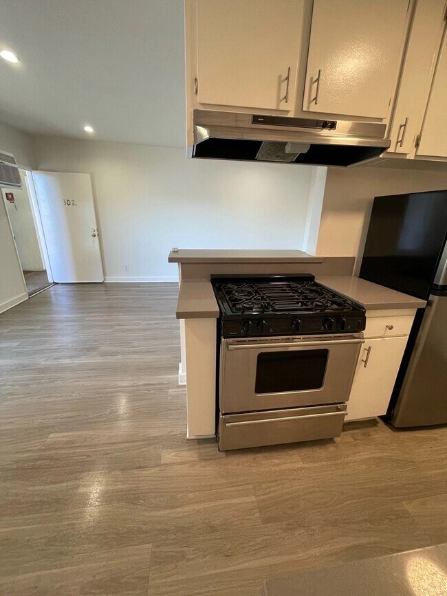 Foto del edificio - 5307 Sepulveda Blvd