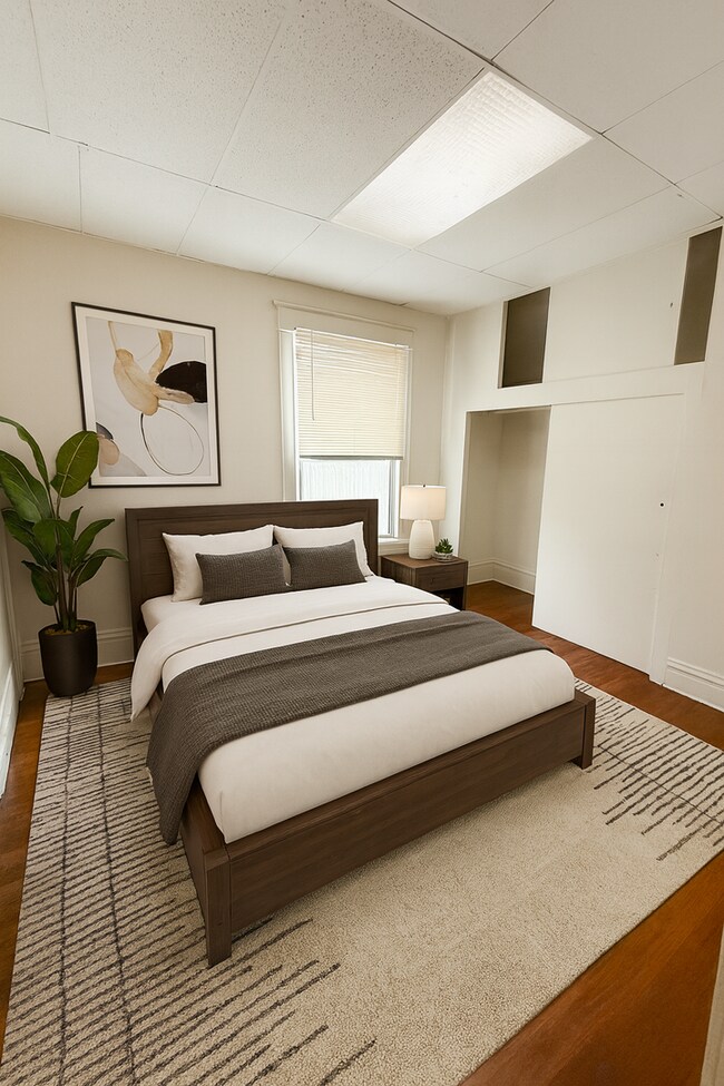 Foto del edificio - Spacious Multi-Unit Home Near UNC – Flexible Living & Modern Updates