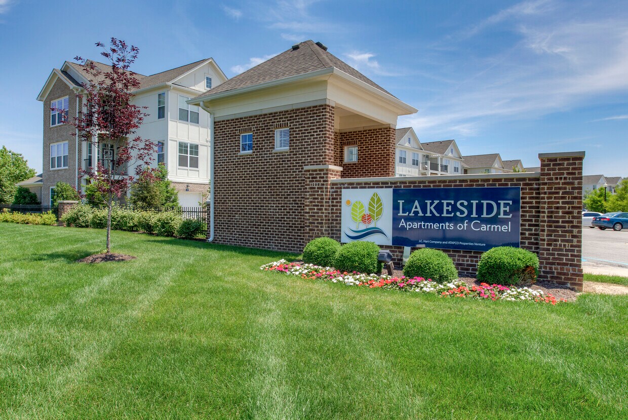 Lakeside Apartments of Carmel Apartments in Carmel, IN