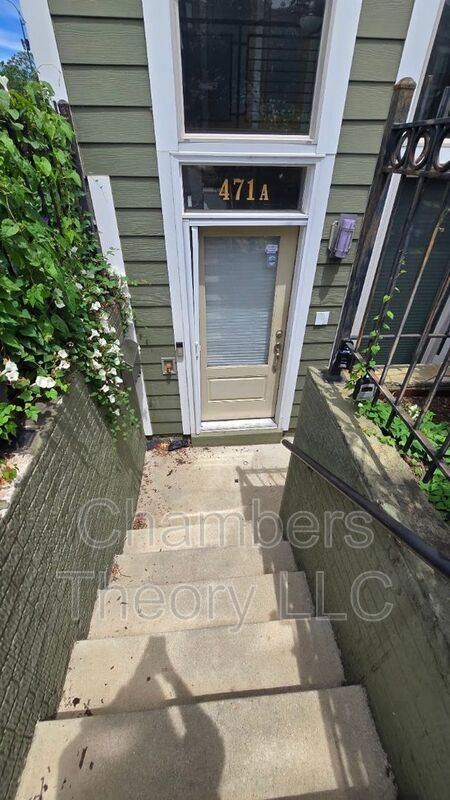 Building Photo - 471 Luray Pl NW