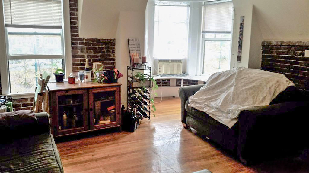 Primary Photo - 1575 Beacon St