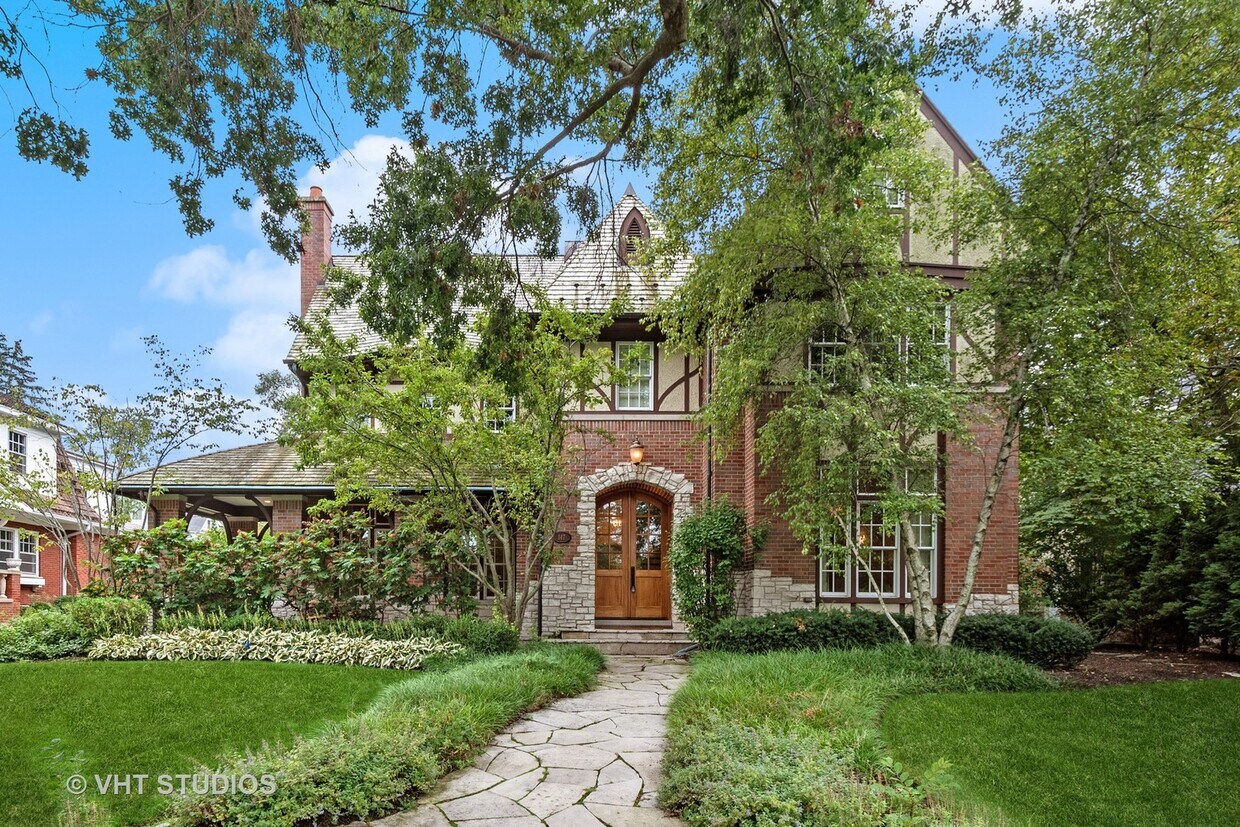 Foto principal - 147 Linden Ave