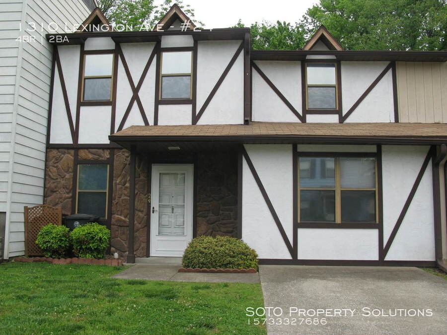 Foto principal - 4BD/2BA Remodeled Condo off Lexington