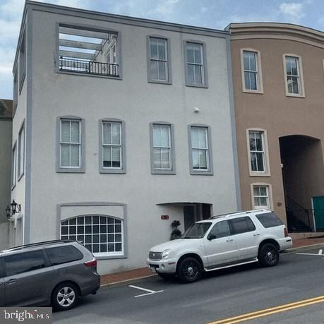 Foto del edificio - 11 Alexandria Pike