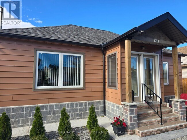 Building Photo - 731 Knox Ave